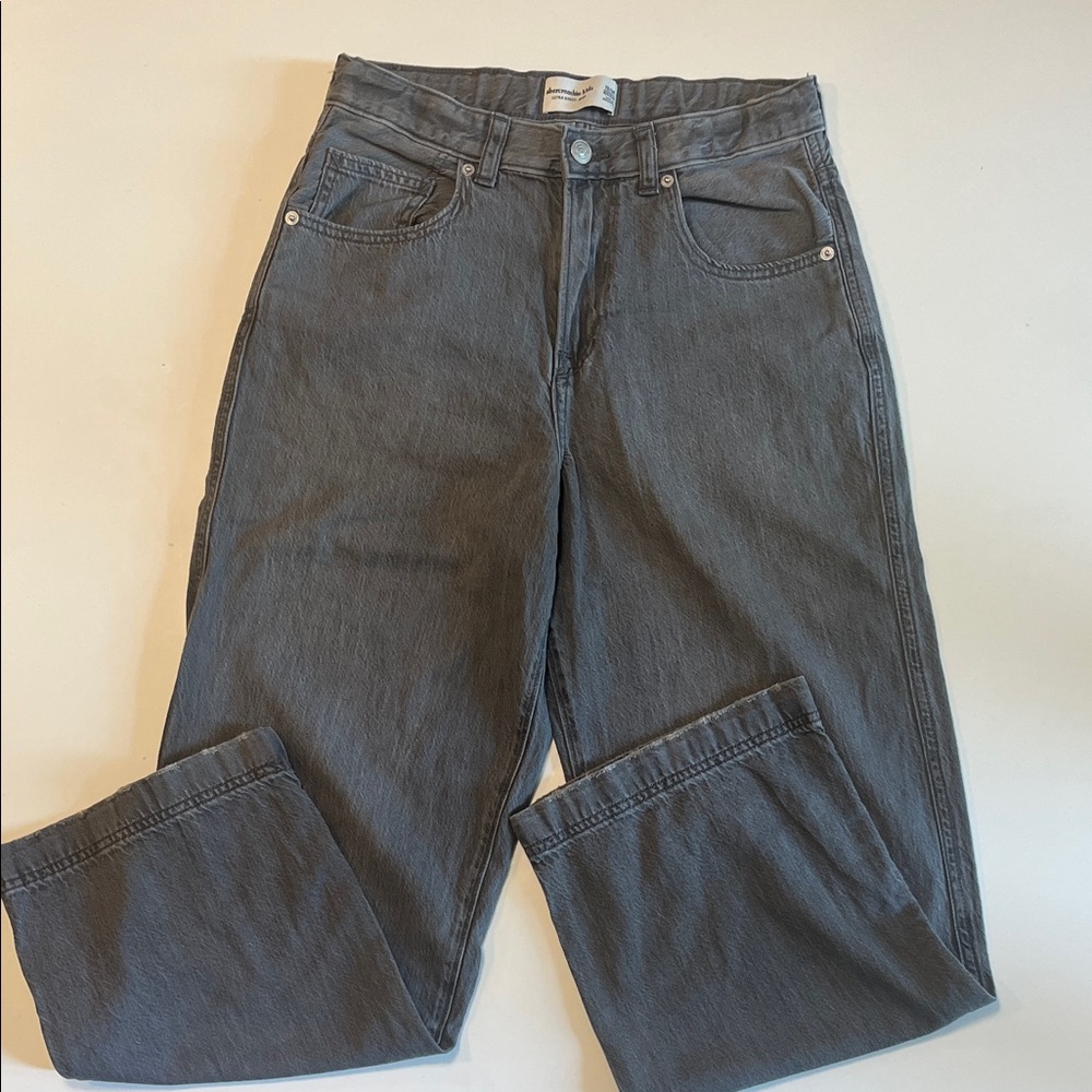 abercrombie kids Gray Ultra Baggy Jean